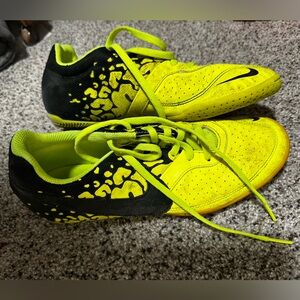 ⚽️ Nike Neon Yellow and Black indoor soccer cleats